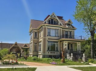 1107 Algoma Blvd, Oshkosh, WI 54901