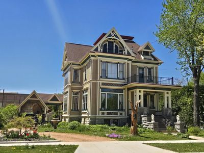 1107 Algoma Blvd, Oshkosh, WI, 54901