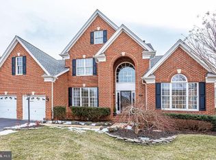 15073 Almansor Pl, Haymarket, VA 20169