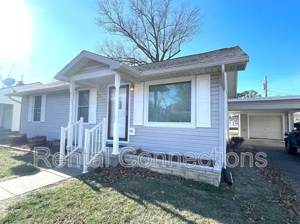 604 S Carbon St, Marion, IL 62959