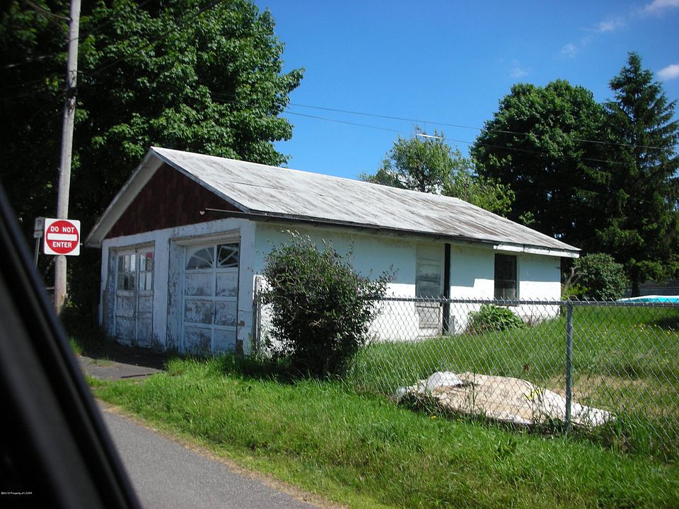 2nd image of 1147 Walnut St