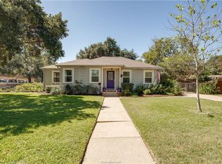 727 Edgewood Dr, Bryan, TX 77802