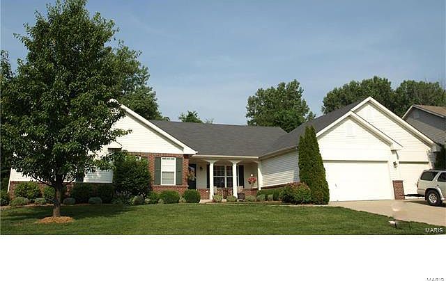 2nd image of 1215 Conrad Ln
