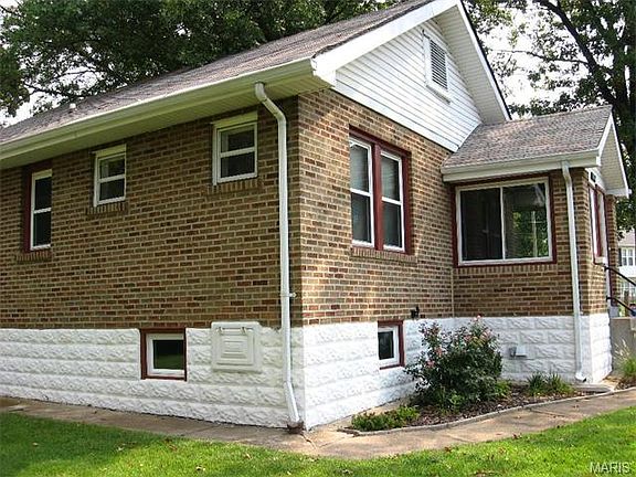 5th image of 5213 Vine Ave
