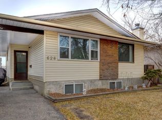 628 Cantrell Dr SW, Calgary, AB T2W1W7