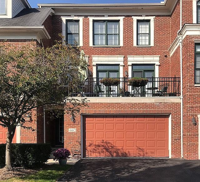 1st image of 4482 Gateway Cir #1
