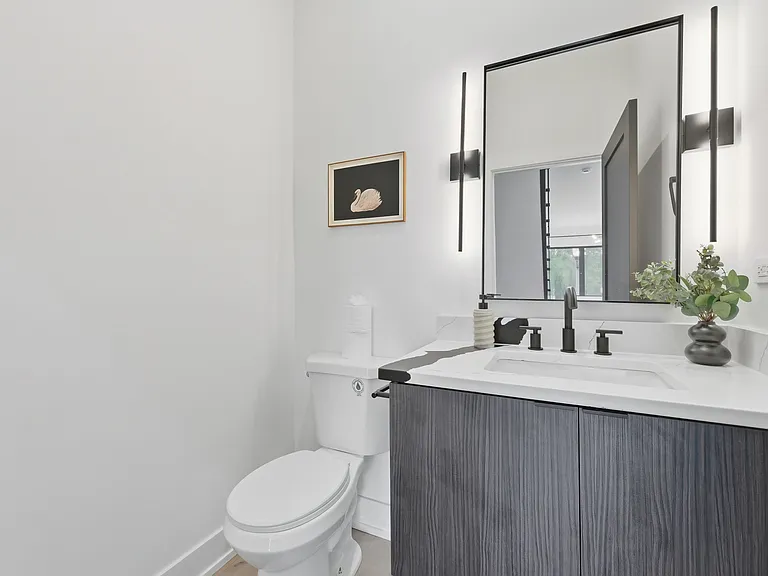 4210 W 5th Ave — Photo 9