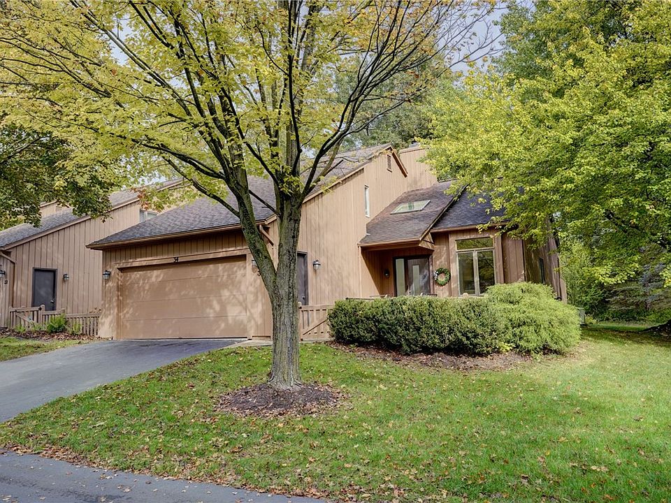 1st image of 34 Sky Ridge Dr