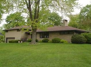 302 Garrettson Ave, Michigan City, IN