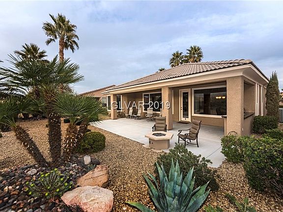 2nd image of 4787 Denaro Dr