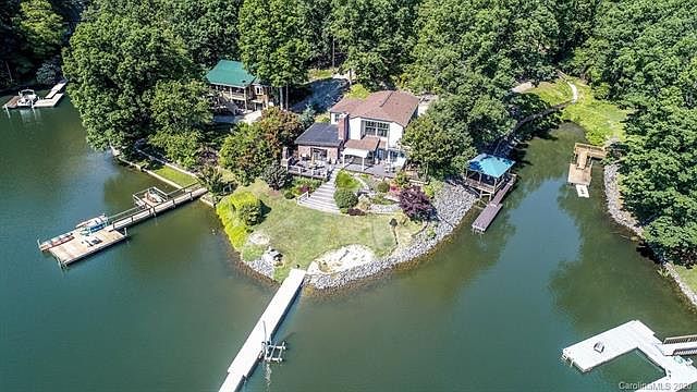 1st image of 130 Lochfoot Ln