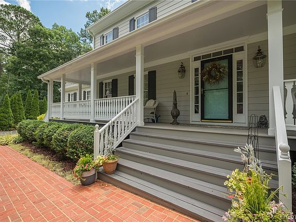 4th image of 12233 Country Hills Ter