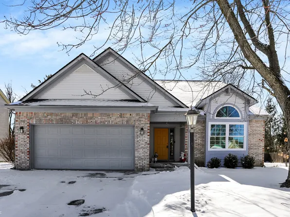 10010 Ashbury Cir, Fishers, IN 46037