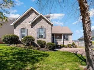 2215 Ipswitch Dr, Thompsons Station, TN 37179