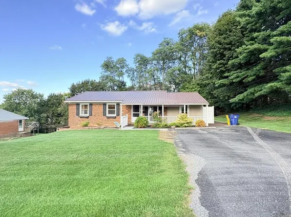 129 Terrace Dr, Johnstown, PA 15904