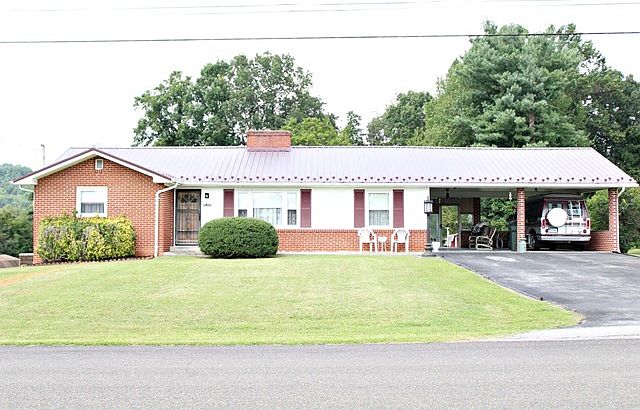 1st image of 15359 Skyland Ave