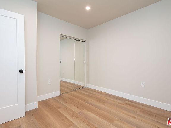 4th image of 11487 Cumpston St