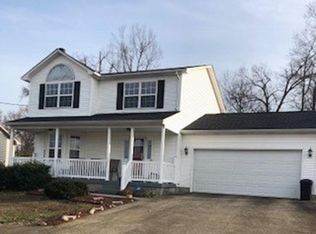 153 Susan Ct, Radcliff, KY 40160