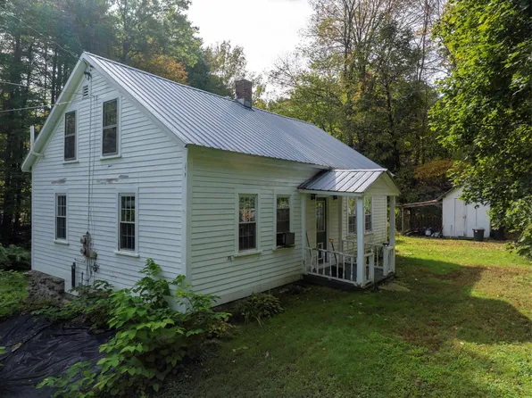 670 VT Route 30, Newfane, VT 05345