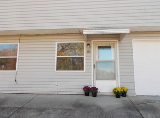 10 Kelly St APT C, Canton, NC 28716