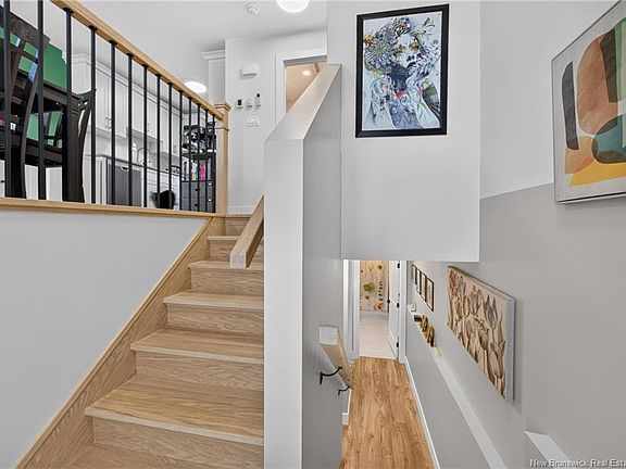 3rd image of 434 Neill St