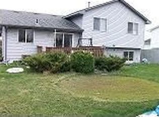 1008 Meadow St, Cologne, MN 55322