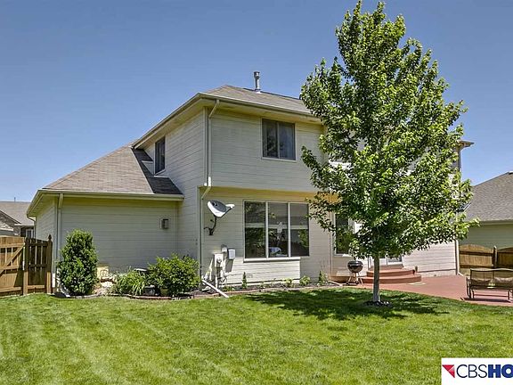 3rd image of 2701 Leigh Ln
