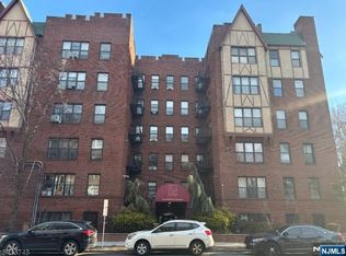 5 Pomona Ave #1401, Newark, NJ