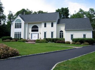 14 Wyche Way, Ossining, NY