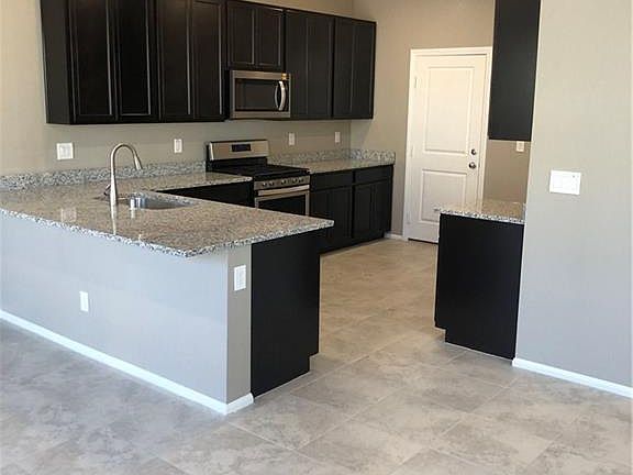 3rd image of 9754 W Meranto Ave