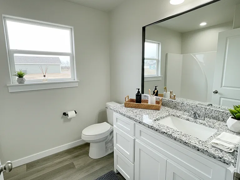 410 Kats Ave — Photo 6