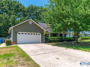 2203 Garner Rd SW, Hartselle, AL 35640