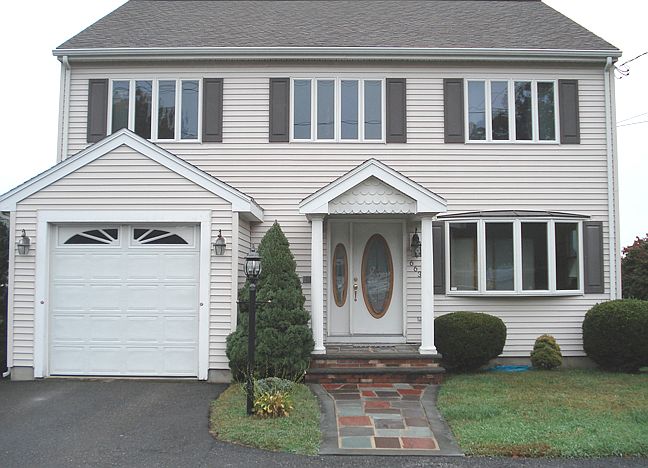 1st image of 663 Trapelo Rd