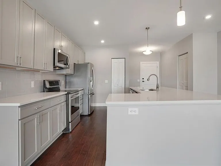 5339 Highpointe Lakes Dr #104 — Photo 9