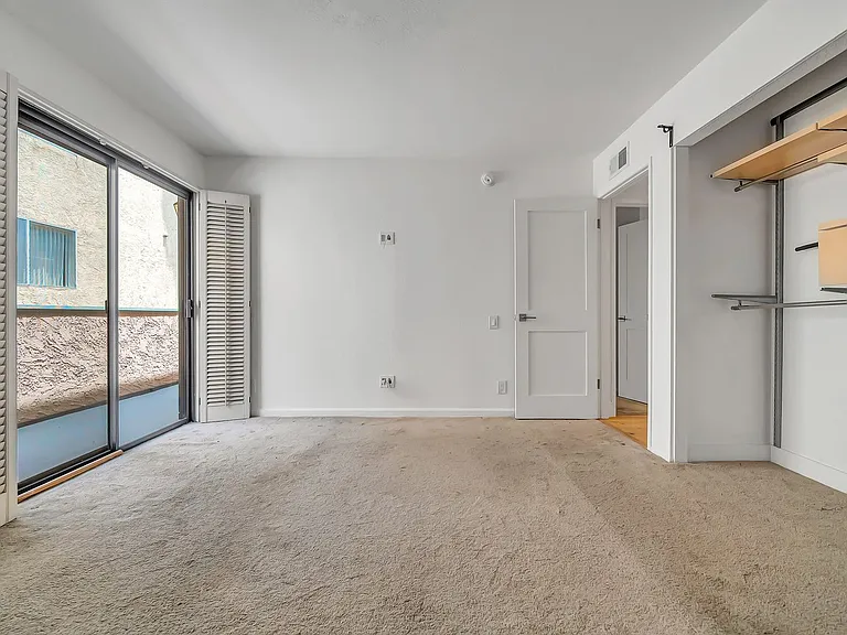 4424 Coldwater Canyon Ave #3 — Photo 35
