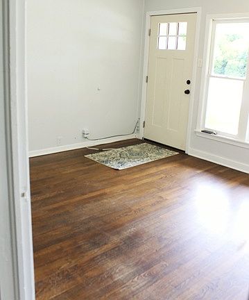 2nd image of 607 Curtiss Ave