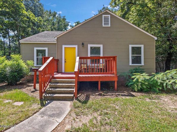 741 Chickasaw Ave