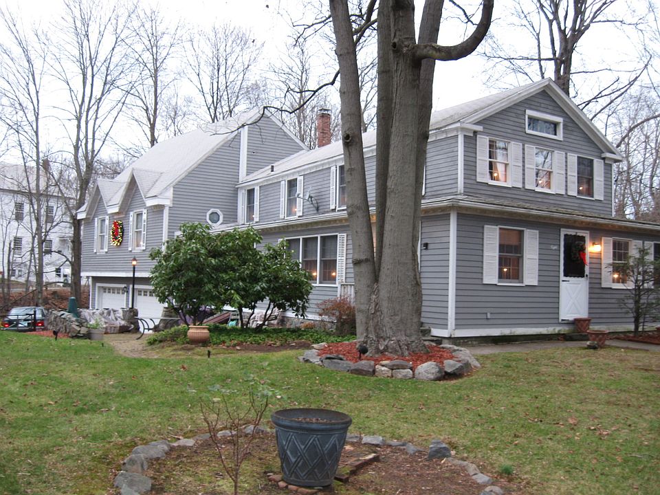2nd image of 8 North St