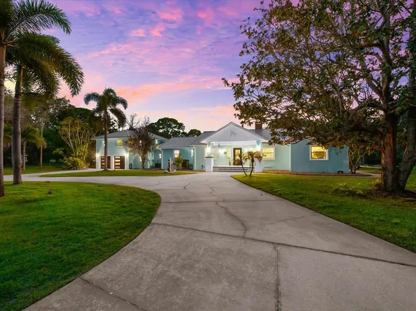768 Seminole Blvd, Tarpon Springs, FL 34689