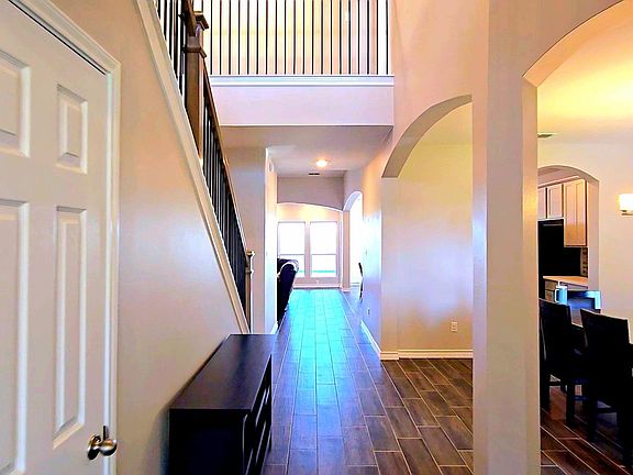 4th image of 742 Cavatina Dr