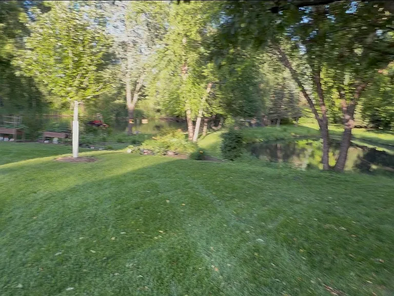 10843 Lexington Dr — Photo 14