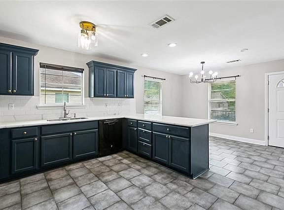 4th image of 157 Boutte Estates Dr