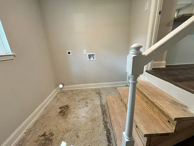 33 Chalet Dr — Photo 10
