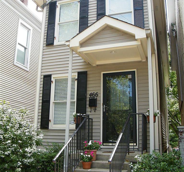 1st image of 466 N Broadway St