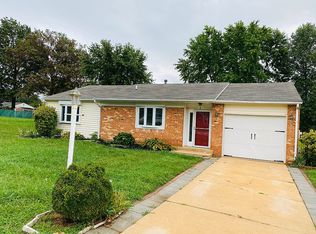 1 Reubens Cir, Newark, DE 19702