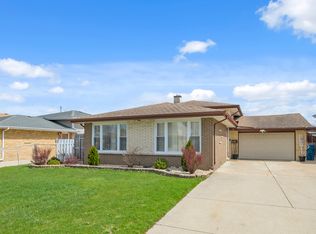 8037 McVicker Ave, Burbank, IL