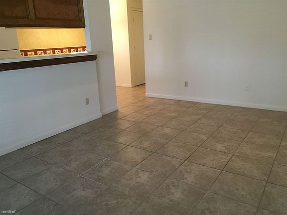 3rd image of 516 Corregidor Dr
