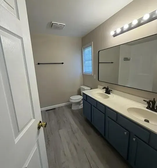 172 Abigail Ln — Photo 10