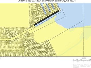 2221 Sea View Dr, Thermal, CA 92274