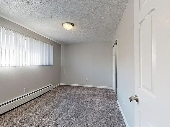 4th image of 1436 Macon St #7